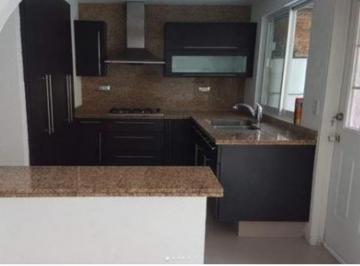 Casa de 4 habitaciones, Cuajimalpa de Morelos · Remate de Casa Ubicada en Carretera Mexico Toluca