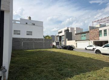 Terreno / Lote , General Escobedo · Terreno en Esquina