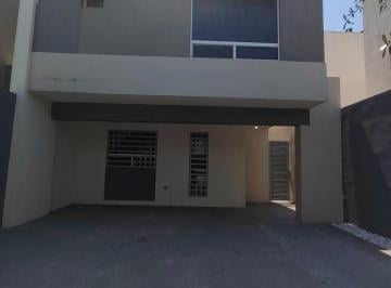 Casa · 3 Recámaras · Casa en Fraccionamiento Cerradas Concordia