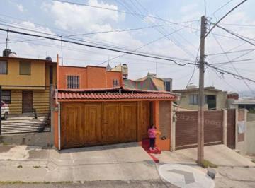 Casa de 3 habitaciones, Atizapán de Zaragoza · Casa en Venta en Golfo de Aden 5, Lomas Lindas, 52947 Cdad. López Mateos, Méx.