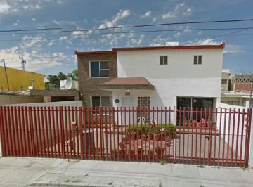 Casa de 4 habitaciones, Juárez · Venta de Casa en Chihuahua Juarez Col Monumental