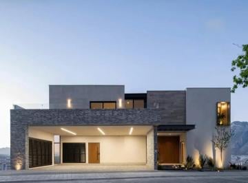 1 · Casa en Venta en Residencial Cordillera, Valle Poniente