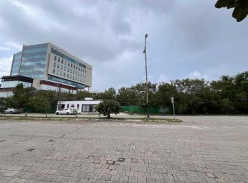 Terreno / Lote , Mérida · Altabrisa, Terreno en Venta Sobre Av Principal