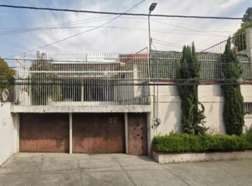 Casa de 4 habitaciones, Alvaro Obregón · Venta de Casa en Jardines del Pedregal, Alvaro Obregon / Cdmx