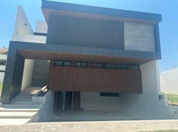 Casa en condominio de 5 habitaciones, San Andrés Cholula · Casa de Venta en Lomas de Angelopolis Parque San Juan