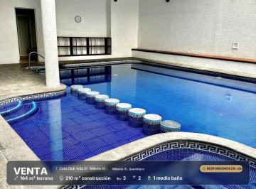 Casa en condominio · 210m² · 3 Recámaras · 2 Estacionamientos · Casa Venta 210 m² 3 Rec 2 Plantas Asador | Coto Club Vida 21 Milenio III | 4,100,000