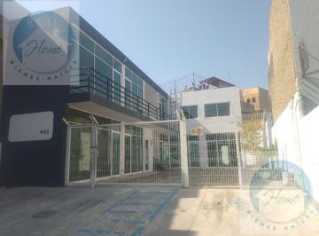 Local comercial · 380m² · 2 Recámaras · 10 Estacionamientos · Local en Venta en Fraccionamiento Jardines Alcalde, Guadalajara Jalisco