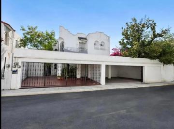 1 · Casa Lisboa | Zona La Purísima, Centro de Mty