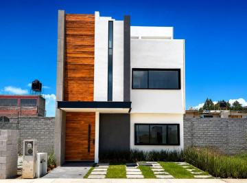 Casa de 4 habitaciones, Pachuca · Casa de 4 Recámaras, con Roof Garden y Asador, Equipada - Nueva Privada en Pachuca, Entrega Inmediata