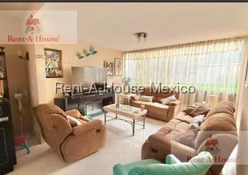 Casa · 280m² · 3 Recámaras · 3 Estacionamientos · Casa en Venta en San Jerónimo Lidice 27 - 30.