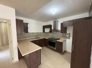 Casa · 94m² · 4 Recámaras · 1 Estacionamiento · Casa en Venta en Rincones del Marqués con 4 Recámaras y Terraza Rah3336