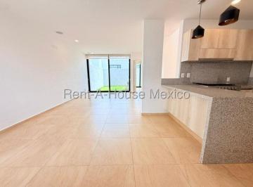 Casa · 140m² · Altos de Juriquilla Casa en Renta | 4 Habitaciones y Jardín Privado Rah65