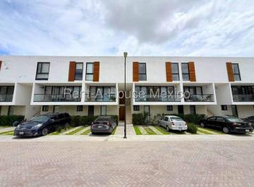 Departamento · 158m² · 2 Recámaras · 2 Estacionamientos · Altos de Juriquilla Departamento Dúplex en Venta | 2 Recámaras y Terraza Rah67