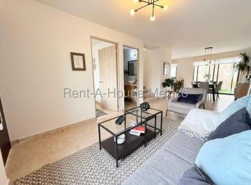 Casa · 121m² · 4 Recámaras · 2 Estacionamientos · Casa en Venta en Zire | 4 Recámaras y Amenidades Rah9
