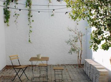 75f90c13129907f67d86bfe6387e8a01361e0966168b08fedd8b7ee9934b80e7 · Casa de Dos Pisos Amueblada en Renta en Colonia Monraz