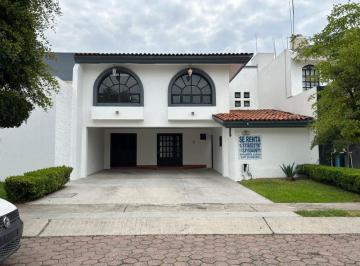 Casa en condominio de 3 habitaciones, Zapopan · Casa en Renta Coto Andalucía