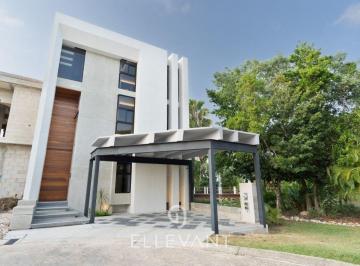 5c0c993f4db9ab44d7af426acdb270b8b33abd2ec16de4bac5aa822dcec09e64 · Casa en Venta en Residencial Aqua