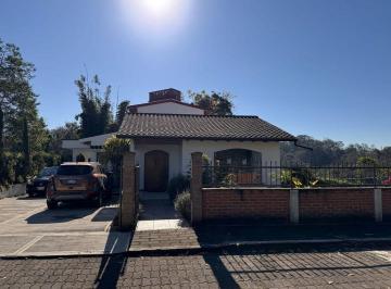 95cbe914f71df7ecb6bd34a0d799e27760938da2d850e152c9a7fa4ec4188068 · Residencia en Nueva Coapexpan – Casa de Dos Niveles