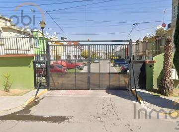 Casa · 70m² · 2 Recámaras · Cesión de Derechos, en Privada Rio Lez