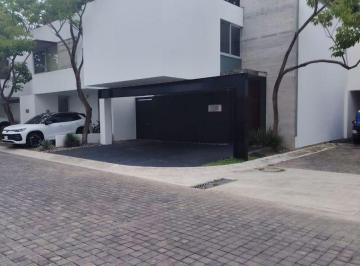 Casa en condominio de 3 habitaciones, Zapopan · Recidencia en Coto de 2 Niveles, en Ciudad Granja, Zapopan, Jal.