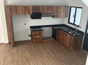 Casa de 4 habitaciones, Tequisquiapan · Propiedad de Dos Niveles en Tequisquiapan