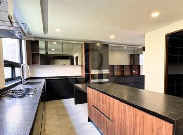 Casa · 351m² · 3 Recámaras · 6 Estacionamientos · Priv. de La Cuesta Manzana 002, 52774 Naucalpan de Juárez, Méx. : Casa en Venta en Bosque Real