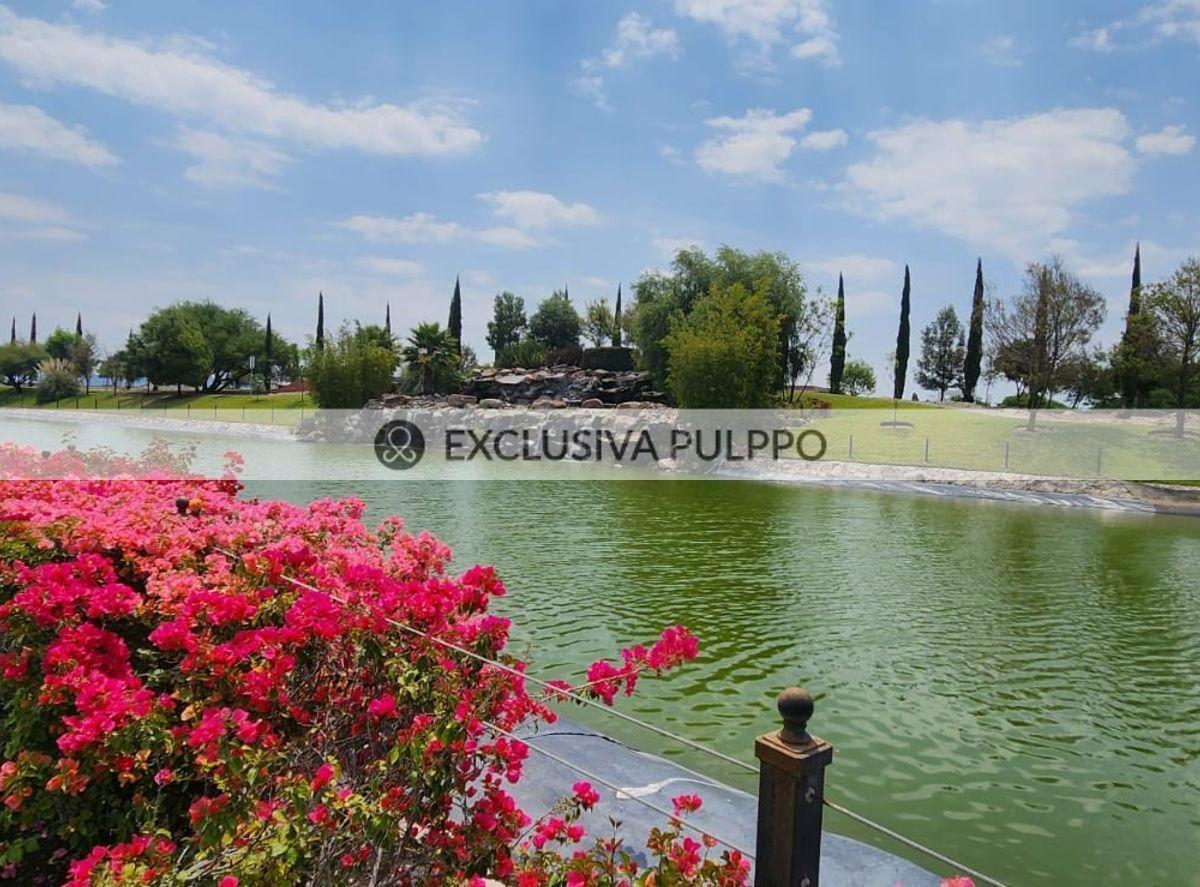 El Faro de Los Cisnes: Residential Land for Sale in Ciudad Maderas Residential
