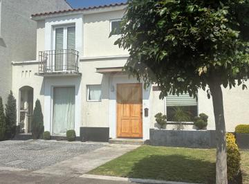 IMG_0382.jpeg · Casa en Condominio en Renta en Llano Grande