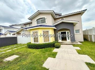 Casa de 3 habitaciones, Querétaro · Casa en Renta Estilo Californiano Juriquilla Queretaro