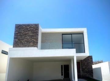 Casa de 5 habitaciones, Alvarado · Preciosa y Amplia Casa en Venta en Punta Tiburón