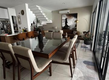 Casa en condominio · 196m² · 3 Recámaras · 2 Estacionamientos · Casa en Condominio en Venta en Altos de Juriquilla Queretaro