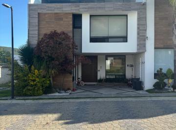 Casa en condominio · 276m² · 4 Recámaras · 2 Estacionamientos · Casa en Renta en Parque Mediterraneo, Lomas de Angelopolis - (4)