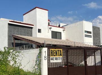 Casa de 3 habitaciones, Querétaro · Casa de Tres Recámaras y Estudio en Milenio III
