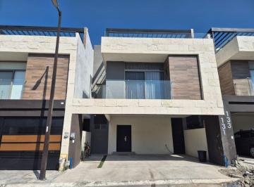 Casa de 3 habitaciones, Monterrey · Ofrezco en Renta Casa Privada Cumbres La Joya, Paneles Solares, $28,000 3 Recamaras y 31/2 Baños