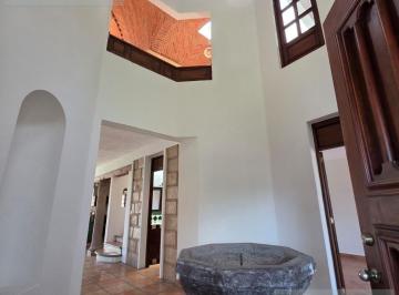 Casa · 510m² · 4 Recámaras · 2 Estacionamientos · Casa - Villa de Los Frailes