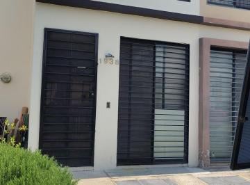 Casa de 3 habitaciones, Tlajomulco de Zúñiga · Casa en Vista Sur Residencial