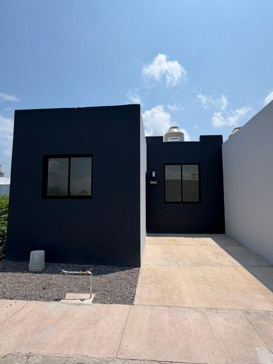 House for Sale in Tulipanes Subdivision, Villa de Álvarez