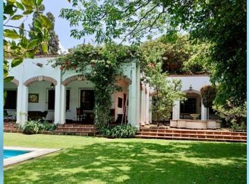 Casa de 3 habitaciones, Cuernavaca · Venta de Casa Sola en un Nivel Excelente Zona Colonia Reforma Zona Dorada Cuernavaca Morelos.