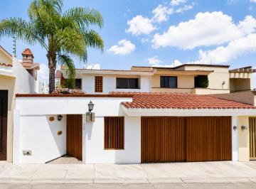 Casa de 4 habitaciones, León · Venta de Casa en Leon de Los Aldama Guanajuato