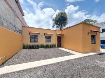 Casa de 2 habitaciones, Coatepec · Casa en Venta en Coatepec, Veracruz