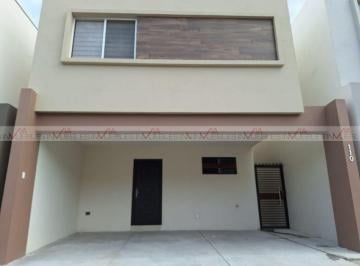 Casa · 132m² · 3 Recámaras · 2 Estacionamientos · Casa en Renta en Sierra Vista