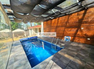 Casa · 687m² · 4 Recámaras · 4 Estacionamientos · Casa en Venta $9,500,000 Zona Moratilla Av Hnos. Serdan en Fraccionamiento