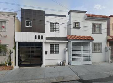 Casa de 4 habitaciones, Santa Catarina · Venta Casa Santa Catarina Nuevo Leon