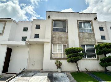 Casa en condominio · 85m² · 2 Recámaras · 2 Estacionamientos · Renta Casa Residencial del Parque Privada Seguridad Cerca Heb Mirador B Quintana