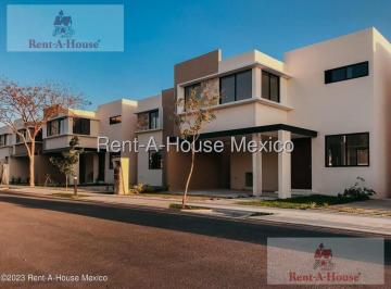 Casa · 138m² · 3 Recámaras · 2 Estacionamientos · Casa en Venta en Conkal, Conkal My 25 - 3002.
