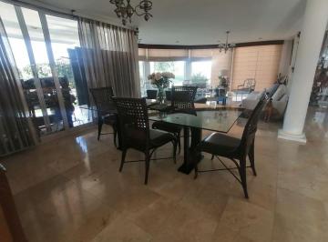 Casa de 4 habitaciones, Celaya · Casa en Renta Amueblada en El Fraccionamiento Alamo Country Club, Celaya.