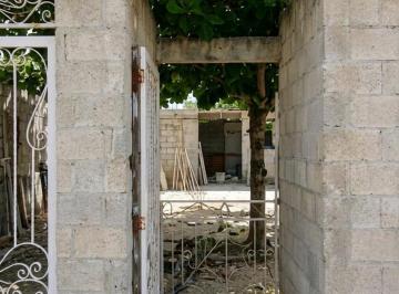 Terreno / Lote en Venta Tulum · Terreno con Construccion en Colonia Cristal