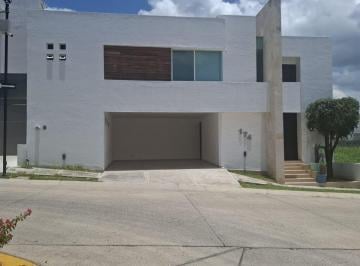 Casa de 3 habitaciones, León · Casa en Renta Cañada del Refugio Leon Guanajuato