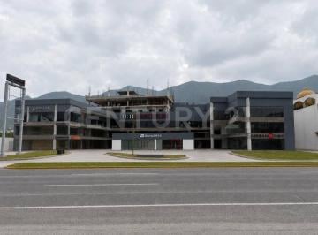 Local comercial · 45m² · 150 Estacionamientos · Locales en Renta Plaza Alquimia Carretera Nacional