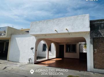 Casa · 4 Recámaras · 1 Estacionamiento · Casa en Renta, Lomas del Prado, Segunda Sección. Salamanca, Gto.